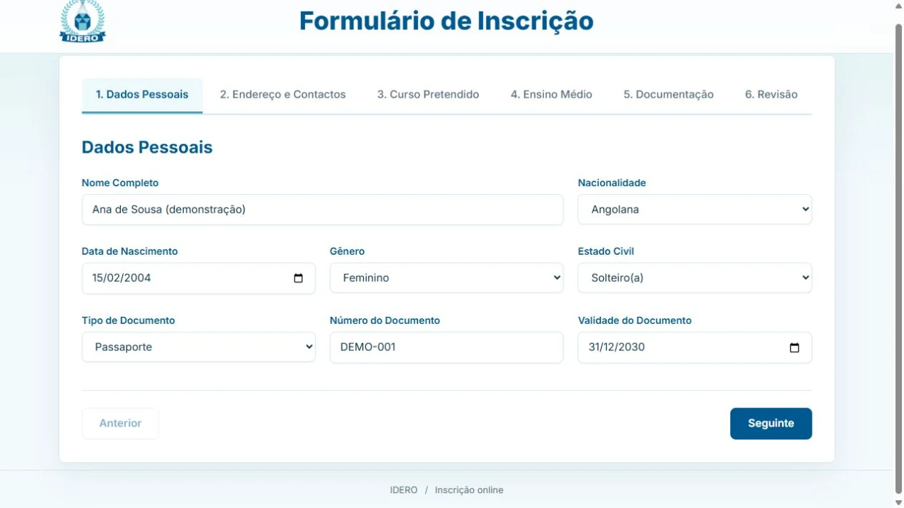 Formulário real de candidatura online, organizado em seis etapas, com dados fictícios.